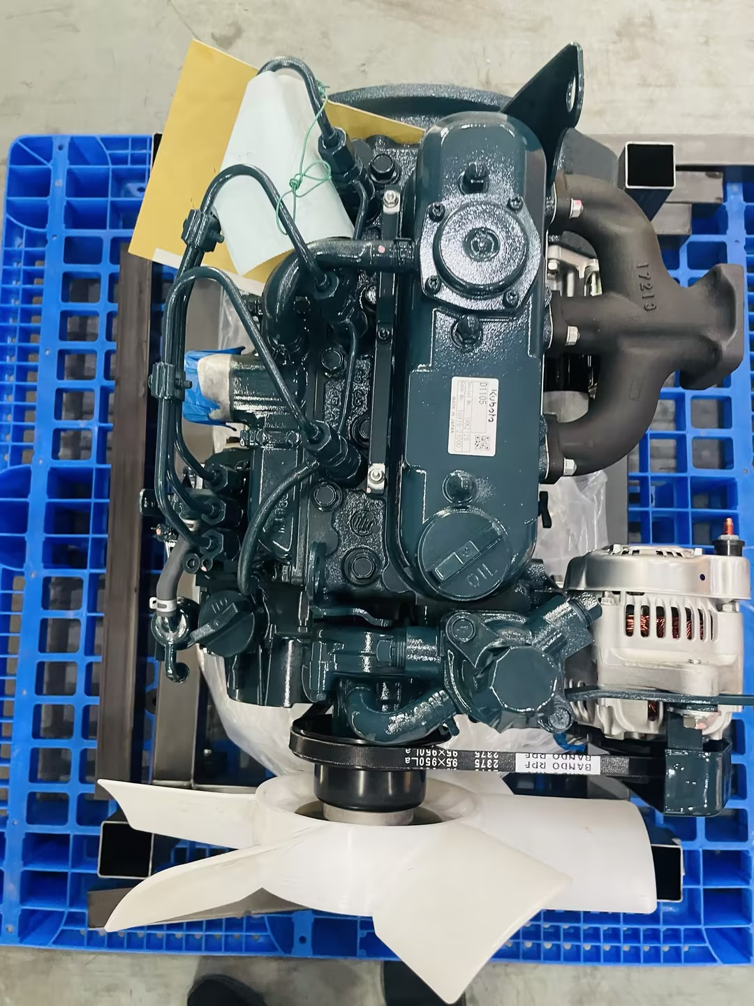 KUBOTA D1105 engine 1G976-21000, D1105-E2BG-CHN-1