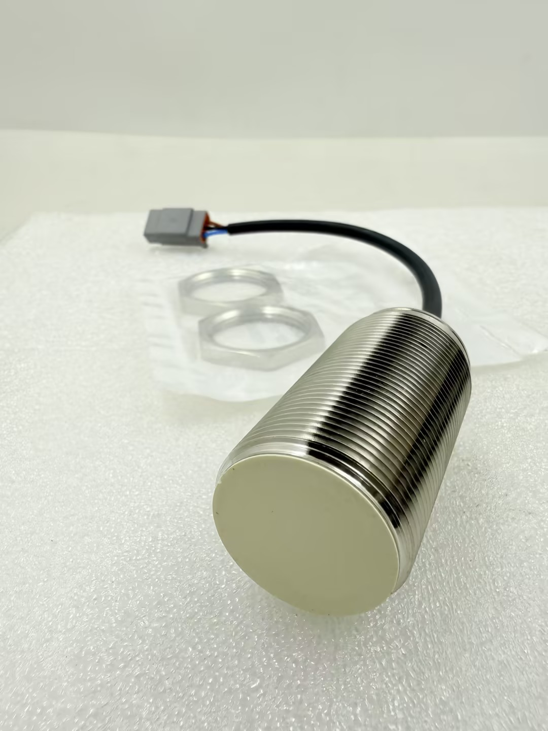 Liebherr Brand Proximity Switch Loader Engine Spare Parts 10289070 Proximity Sensor for Liebherr Machinery