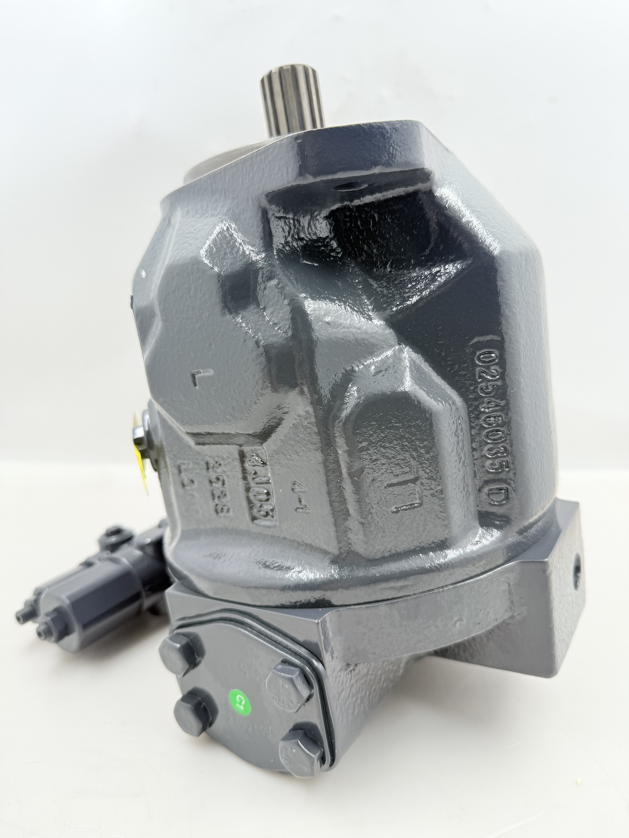 Liebherr 512233514/R910992991 Hydraulic Motor