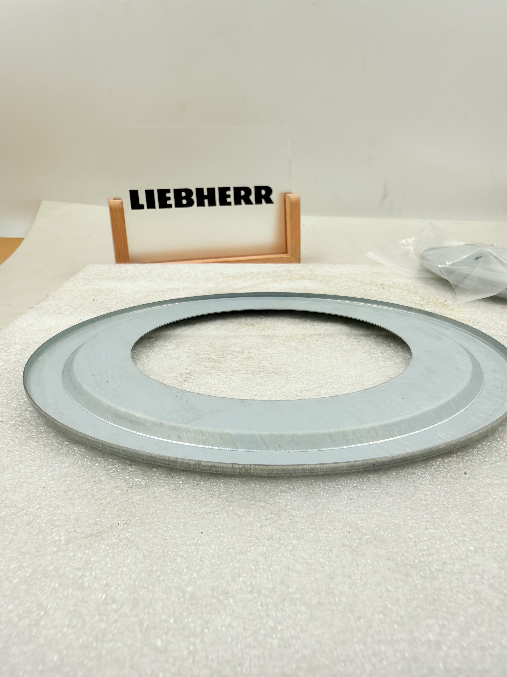 Liebherr 12267006 Bearing Cover Ring For R920S R922LC R924LC