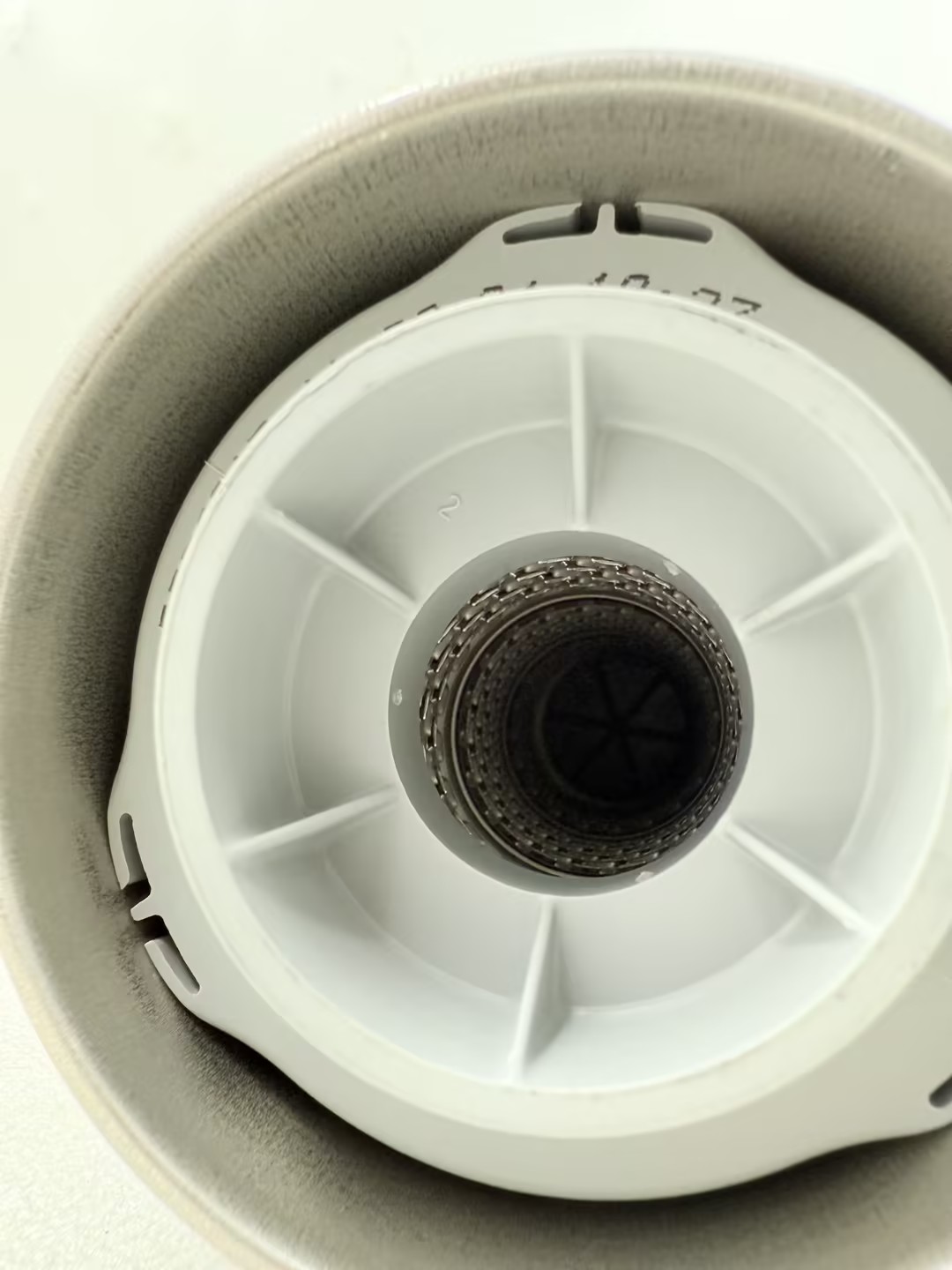 Liebherr 12266644 Fuel Fine Filter For L538-L550 John-Deere Engine