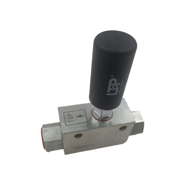 LTP 7027480A Manual Fuel Pump Beside The Oil-water Separator For R964C-R980