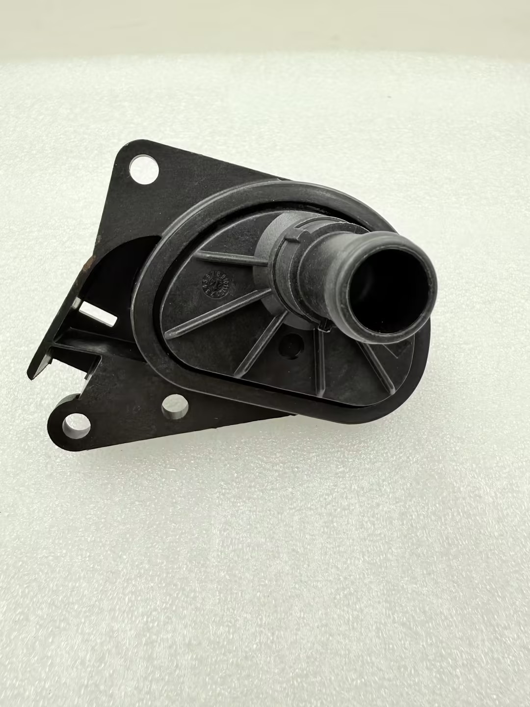 Liebherr Hydraulic valve 7025601 Water Valve Suitable for PR724 - PR764 A308 - A316 A900 R308 - R317