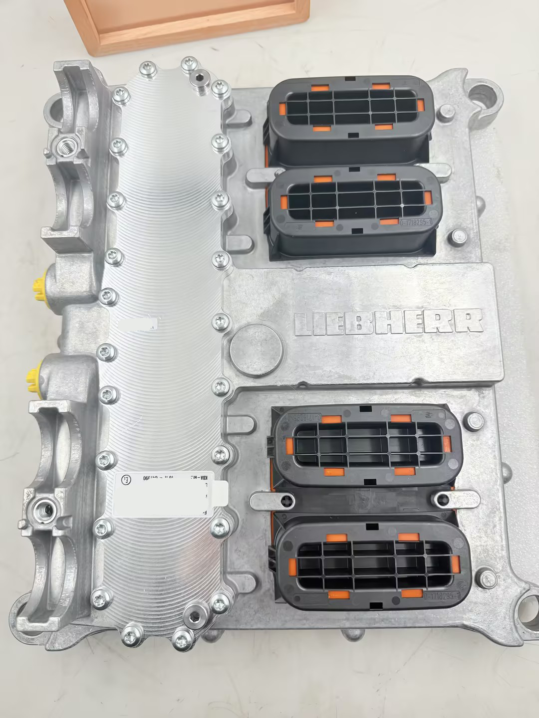 Liebherr 10883842 Motor Control Device For D936 D946 D9508 D9512 A7