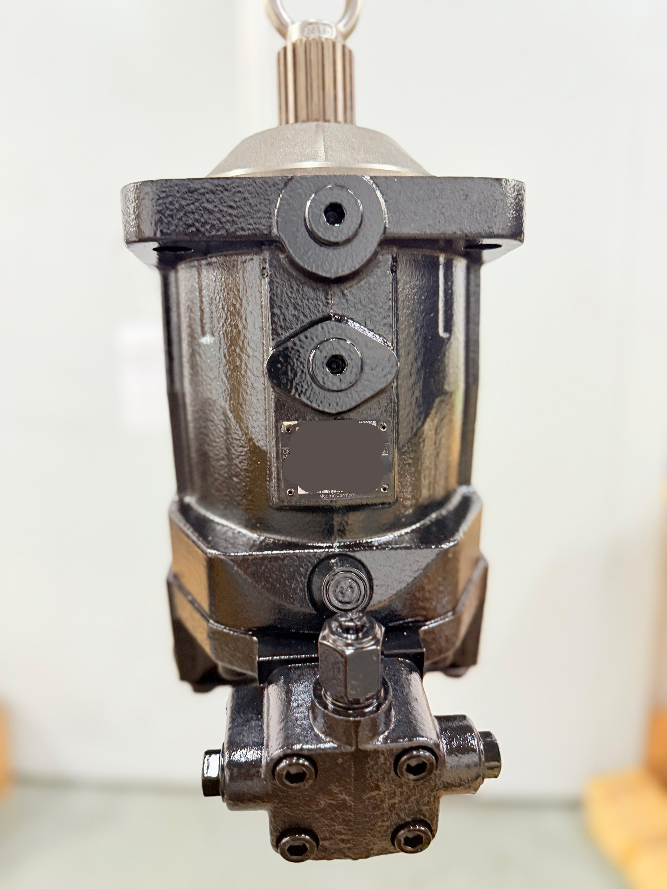 Liebherr 13540270 Modification Kit Motor For L566-L580