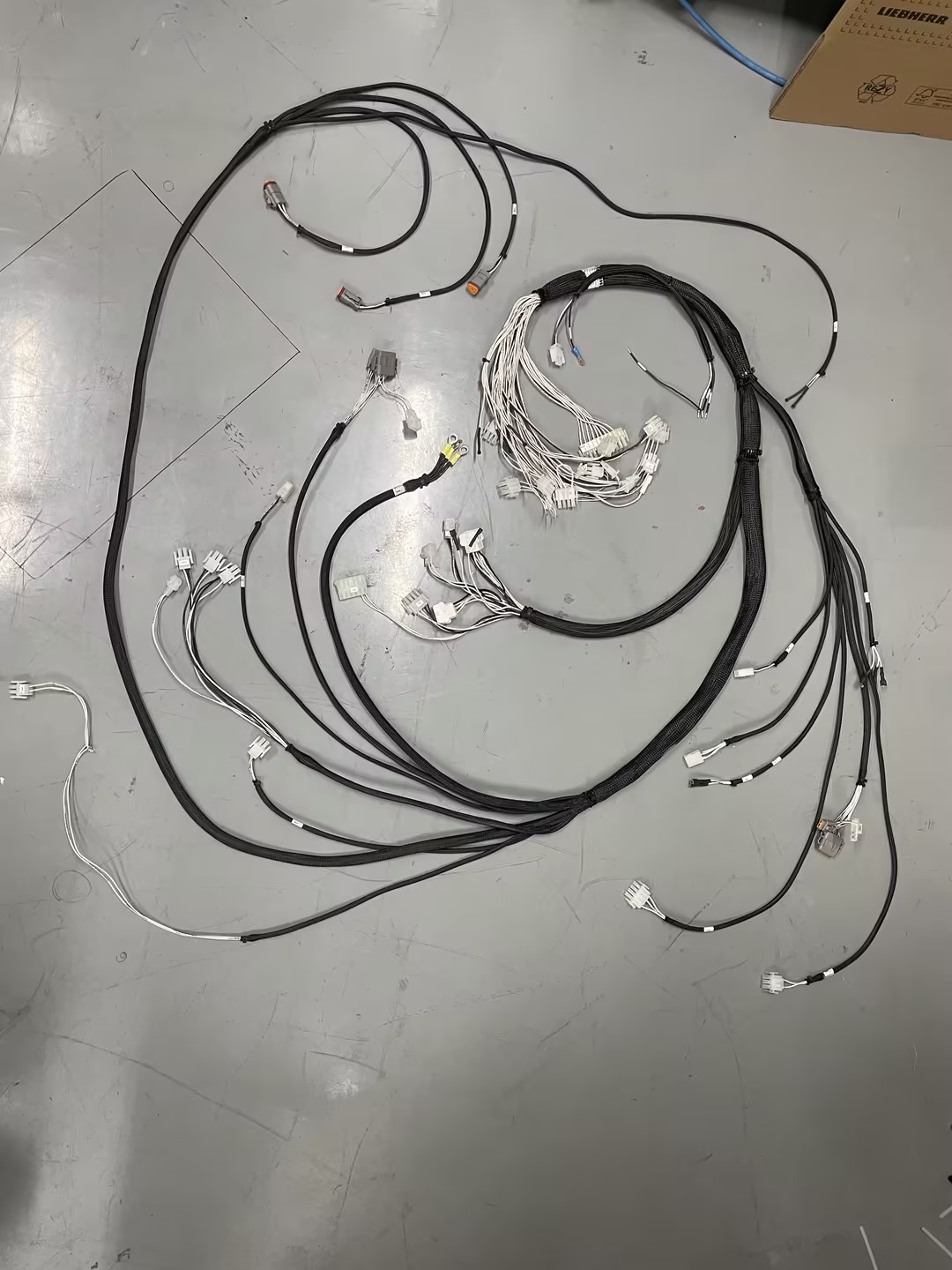 Liebherr 10401819 10401821 Wire Harness Undercontrol Cab