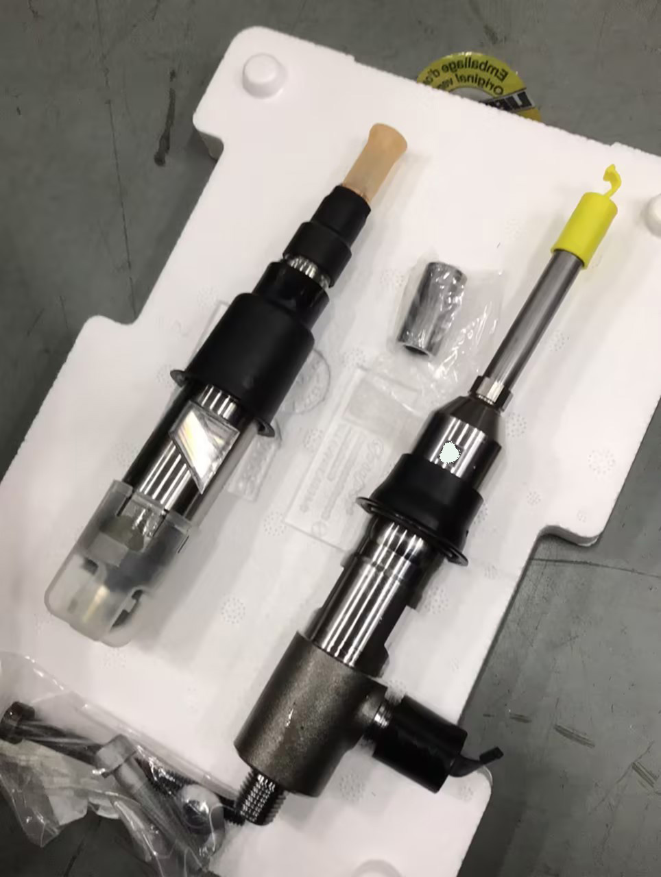 Liebherr 13743034 RK Injector For R926 R936 R946 PR726 PR736 PR746 L566 L576 L580