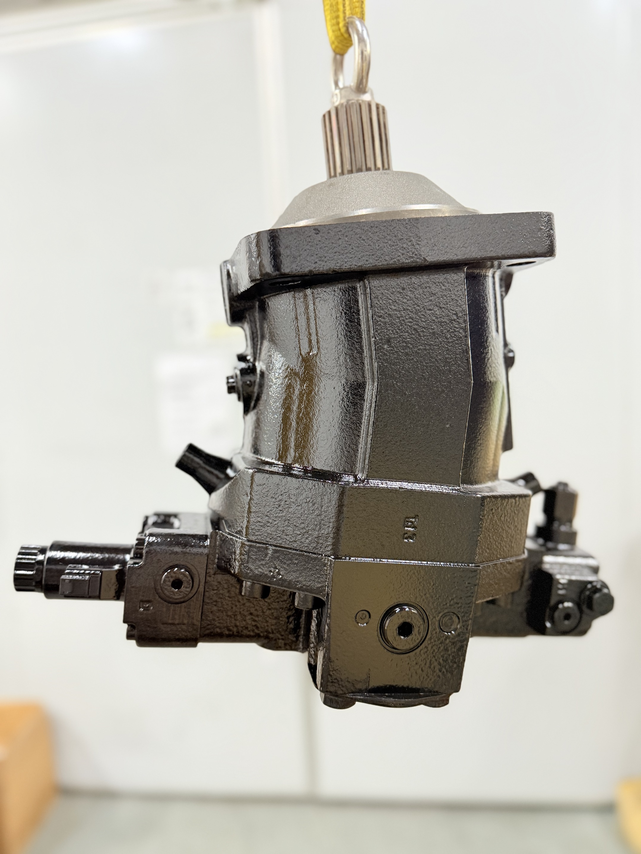 Liebherr 13540270 Modification Kit Motor For L566-L580