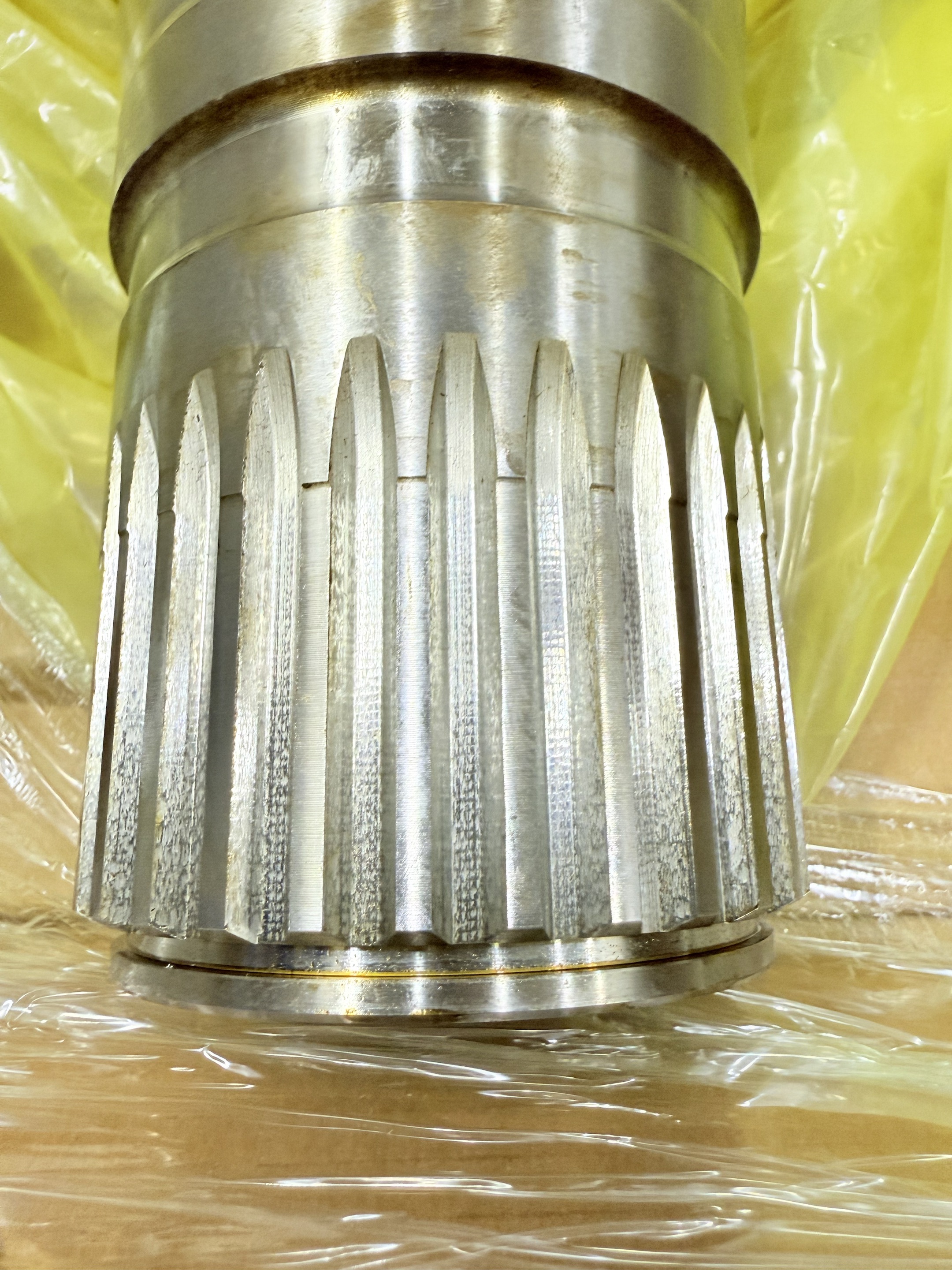 Liebherr 12205102 Output Shaft For R920S R922LC R924LC