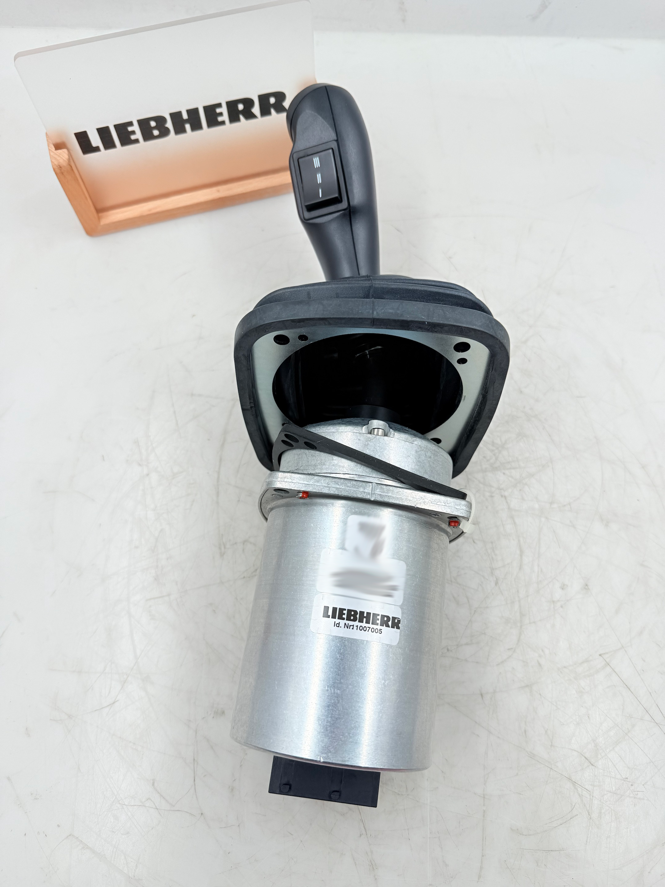 Liebherr 11007005 Travel Control Unit For PR724 PR734 PR744 PR754 PR764