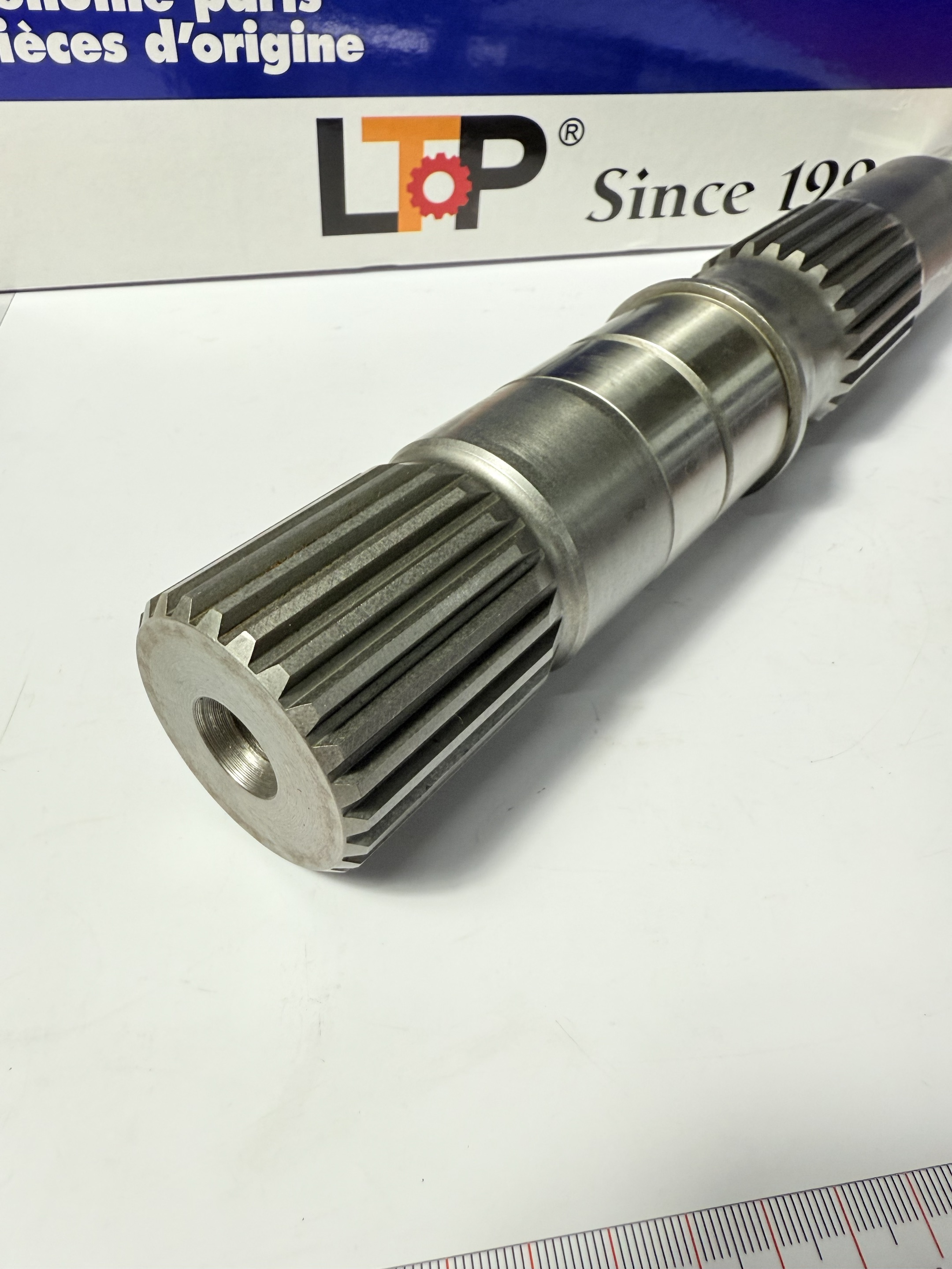 LTP 11370267A Shaft for Liebherr