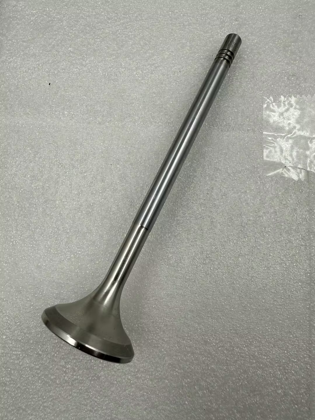 Liebherr 10136753 Outlet Valve For D934S-D946 A7