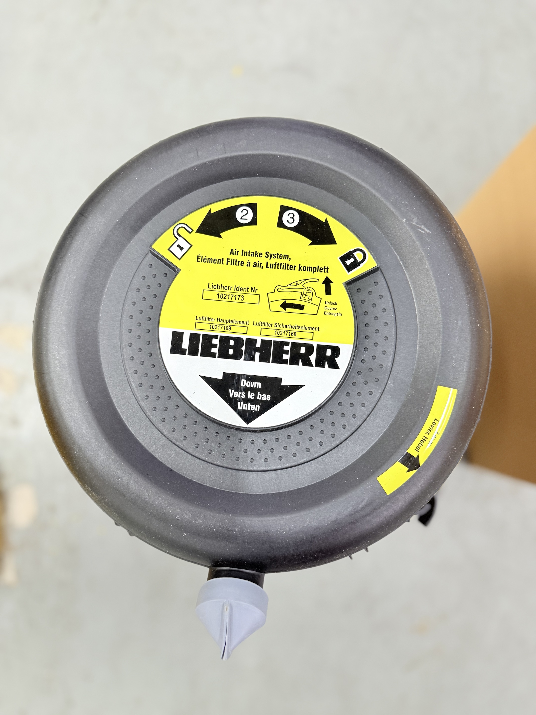 Liebherr 10217173 Air Filter For R944C-R998