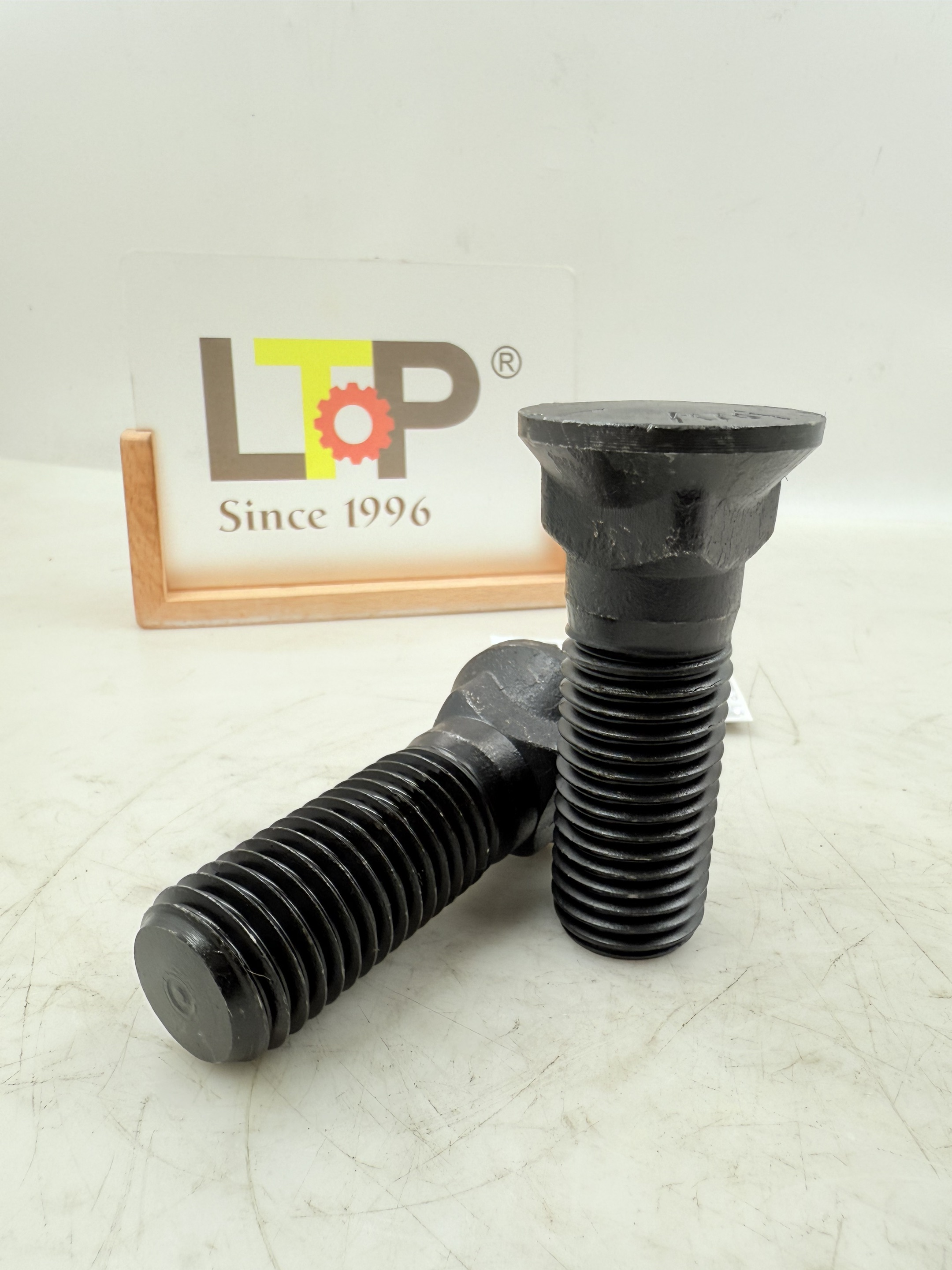 LTP Brand 7401325A Countersunk Screw for Liebherr Machinery