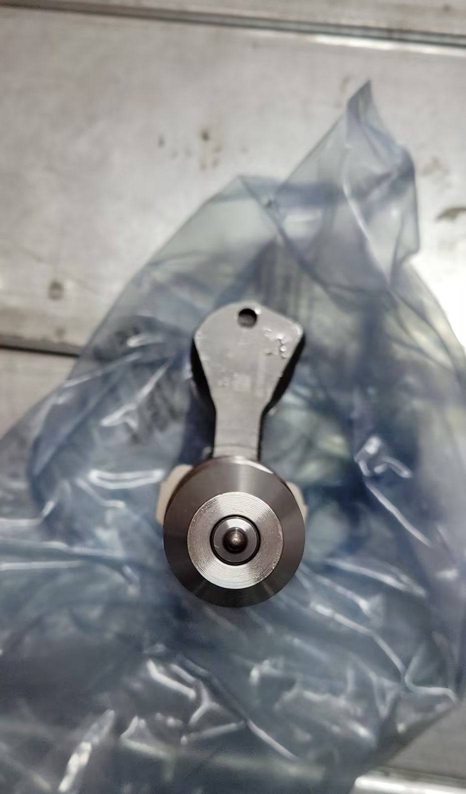 CAT 392-0220 Fuel Injector fits for Caterpillar 3508C 3516C 3508 3512C 3516 3512