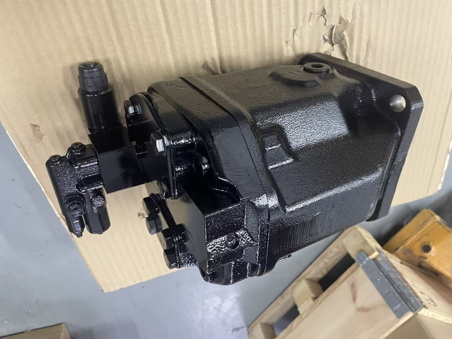 LTP OEM 10664186D/10440680D/10022804D 10664186/10440680/10022804 Piston Variable Displacement Pump for Liebherr