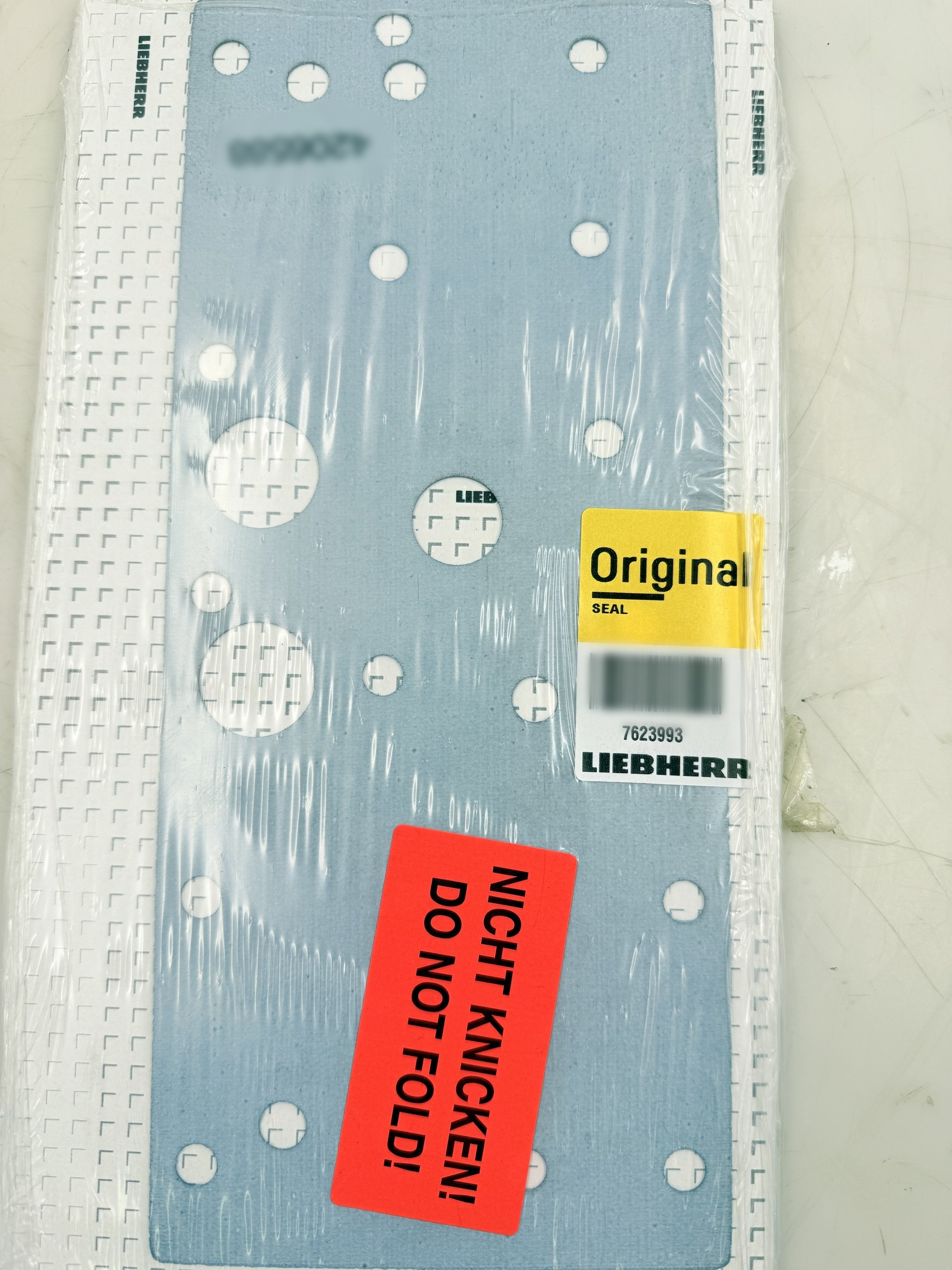 Liebherr 7623993 Gasket Transmission Seal Mid Plate to Housing Seal for L544-L586